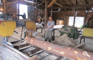 Распиловка леса на производстве